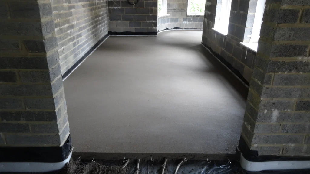 стяжка готовая